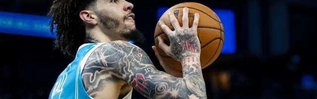 乐鱼体育直播下载-15中1，这是三球无声的抗议