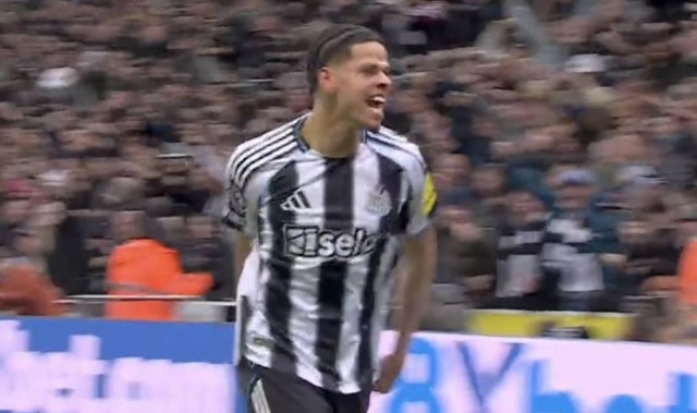 乐鱼体育直播下载-一条龙世界波斩落曼联，奥苏拉绝杀的预期进球仅0.05