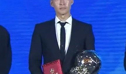 篮球赛事-吴曦：我希望年轻球员20岁就能爆发；不断前插助攻是我的风格